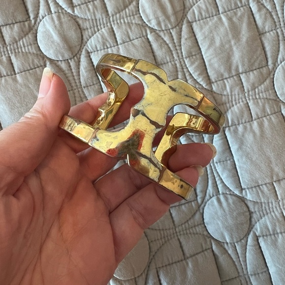 Tory Burch Gemini Link Cuff - Picture 2 of 16